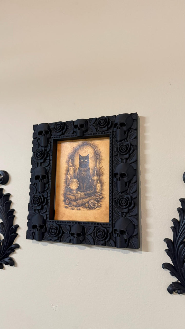 Gothic Skull DIY Picture Frame | Black Rose Border Photo Frame | Halloween Home Decor | Dark Aesthetic Wall Art | Spooky Vintage Style Decor