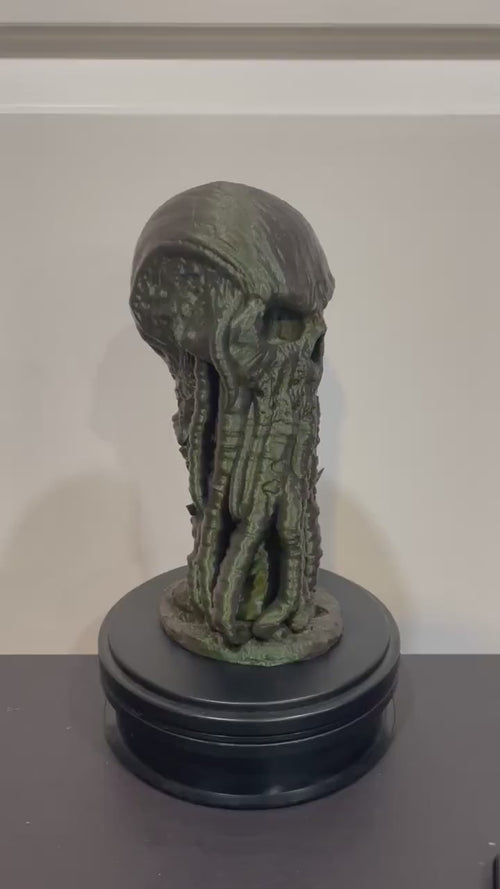 HP Lovecraft Cthulhu Skull